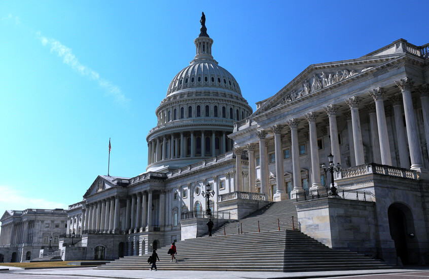 انتقادات أمريكية لترامب وإدارته على خلفية الهجوم على إيران