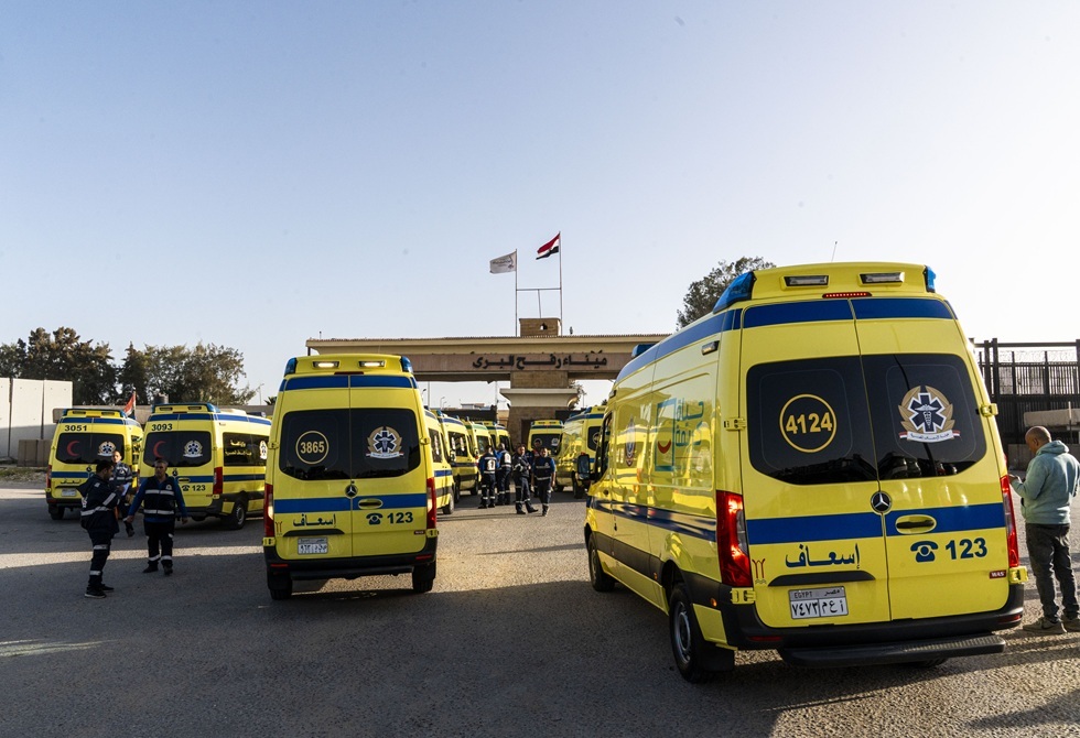 إسرائيل تعيد فتح معبر رفح بقيود مشددة وتمنع دخول الصحفيين الأجانب