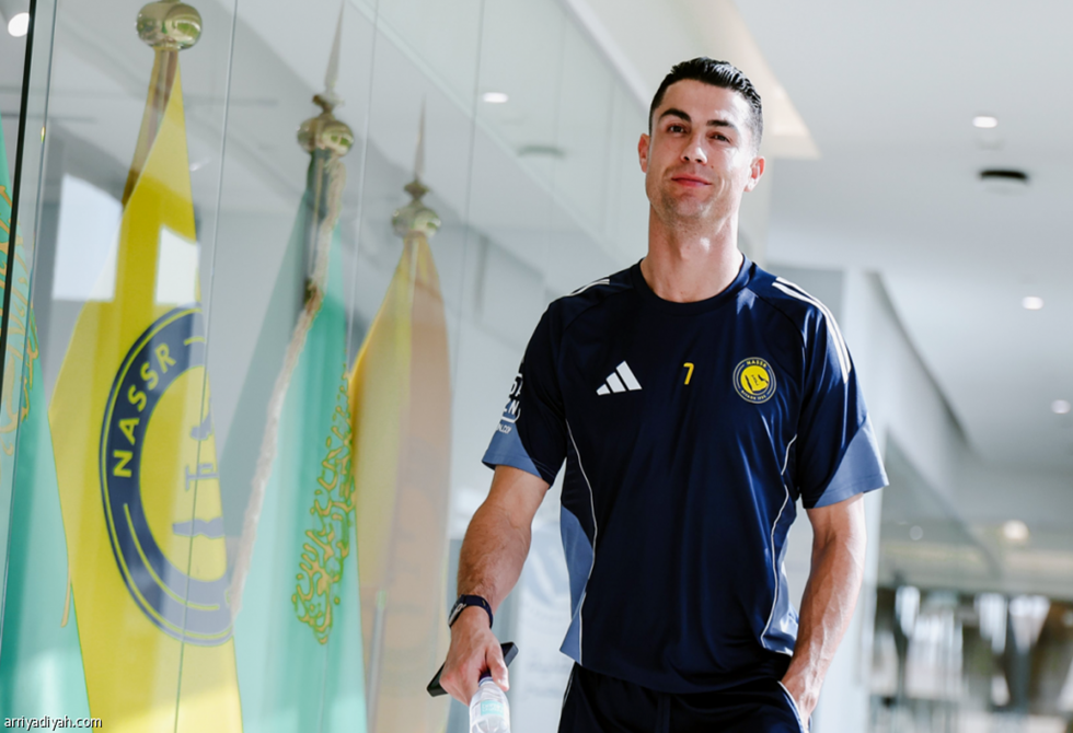 الأمير الوليد بن طلال والهلال.. الكشف عن سبب رفض رونالدو خوض مواجهة الرياض