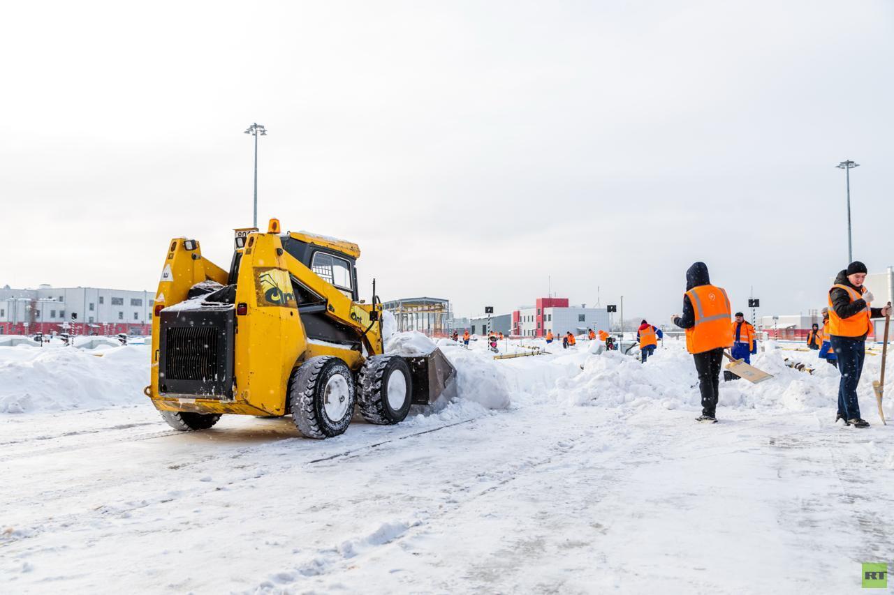 موسكو تتحدى الثلوج بخطة عمل منظمة للحفاظ على ايقاع الحياة الطبيعي