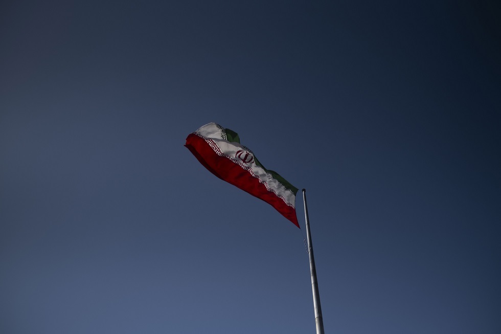 "هآرتس": المفاوضات الأمريكية الإيرانية ستقتصر على البرنامج النووي بسبب ضغوط دول عربية