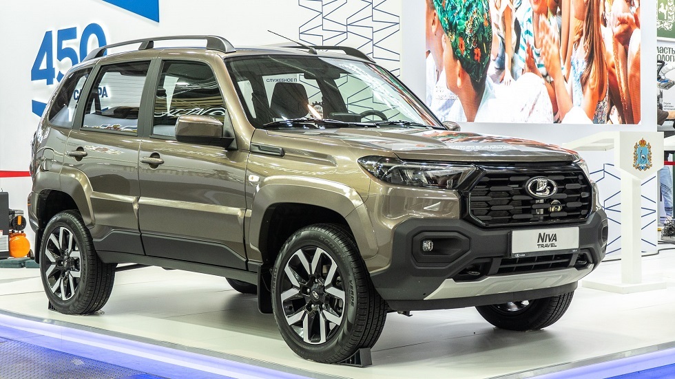 "لادا نيفا ترافيل" الروسية تحصل على محرك مطور بقوة 140 حصانا