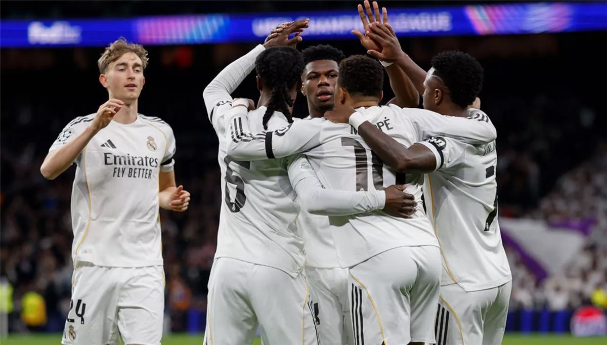 أولى صفقات ريال مدريد في الموسم الجديد