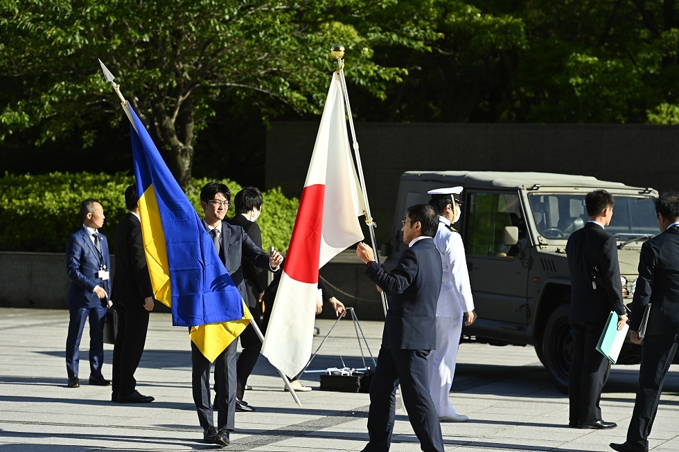 اليابان تعتزم الانضمام إلى برنامج "الناتو" لشراء الأسلحة والمعدات لأوكرانيا