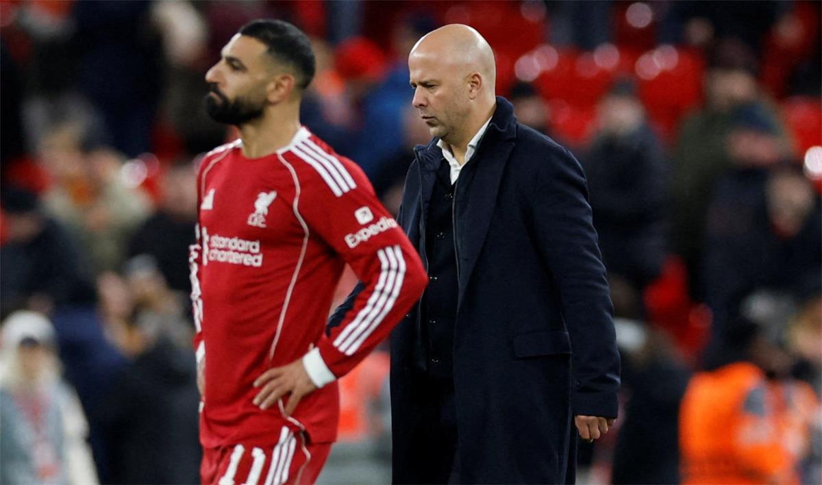 كابيلو يوضح سبب الأزمة بين محمد صلاح ومدرب ليفربول آرني سلوت