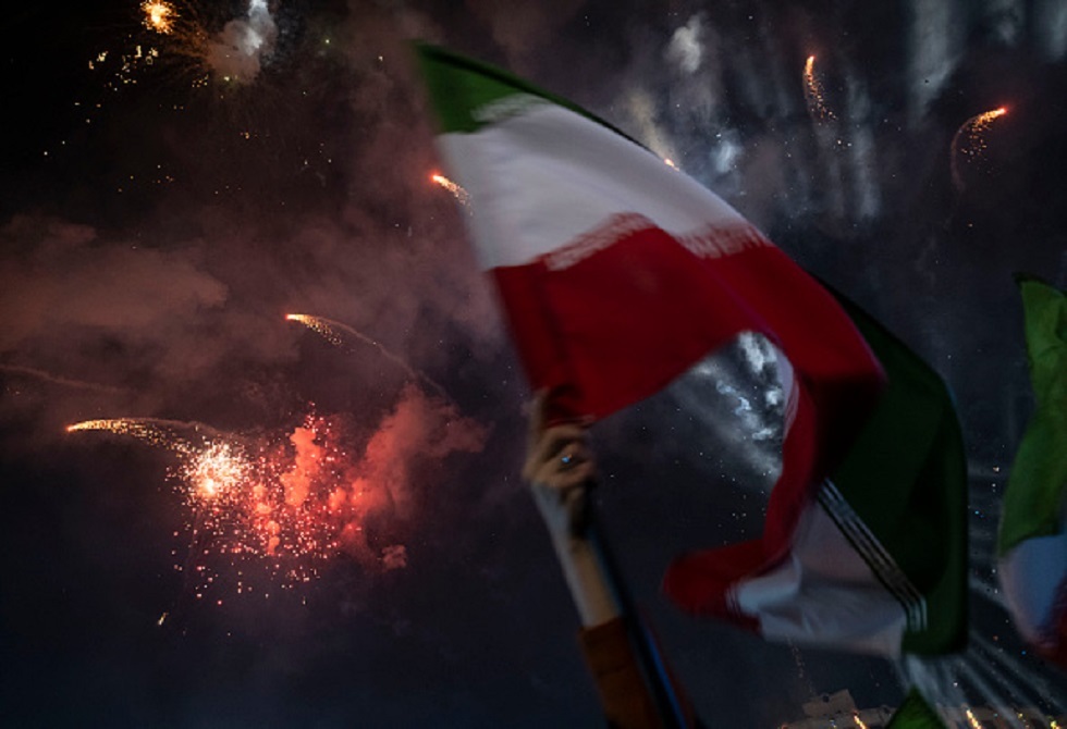 "من المستفيد؟".. عراقجي يفنّد "أكذوبة صهيونية"