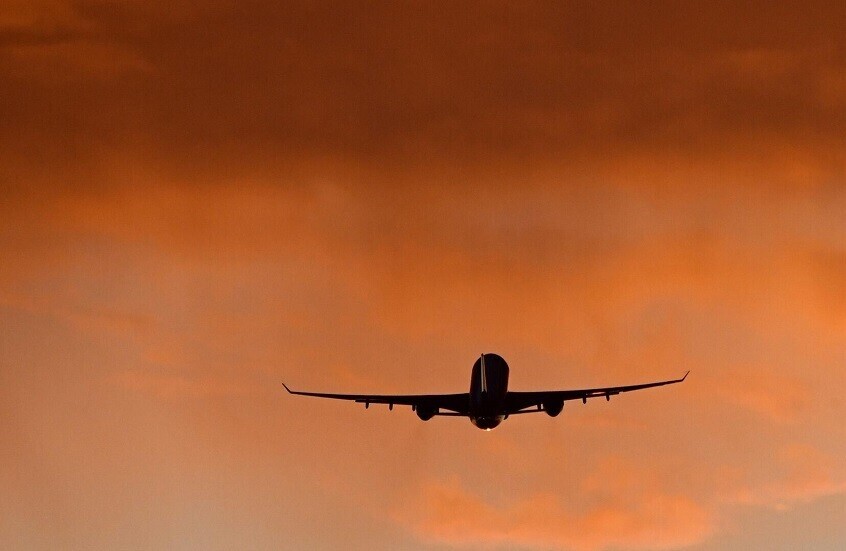 وكالة لسلامة الطيران توصي الشركات الأوروبية بتجنب المجال الإيراني حتى 31 مارس