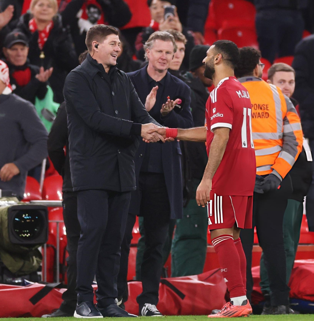 أول تعليق من جيرارد على تحطيم محمد صلاح رقمه القياسي مع ليفربول