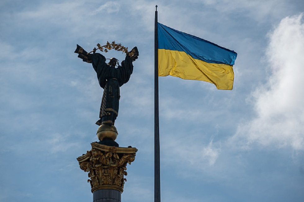 "بوليتيكو": الاجتماع الثلاثي حول أوكرانيا قد يعقد الأسبوع القادم في ميامي أو أبو ظبي