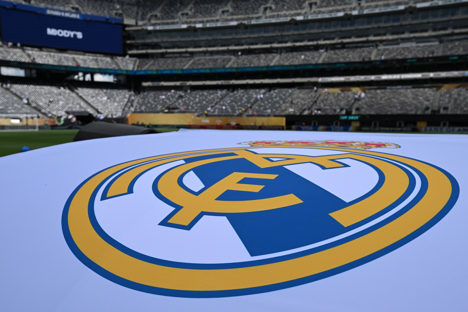 ريال مدريد يتصدر أوروبا من جديد في إيرادات الملاعب