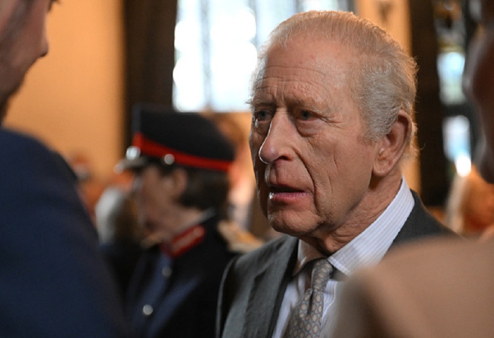 نفي ملكي.. تشارلز الثالث لم يموّل تسوية الأمير أندرو مع ضحية إبستين