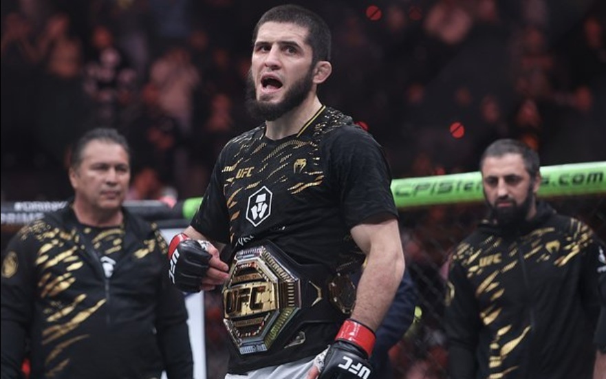 بطل UFC الروسي يطمح للمشاركة في حدث تاريخي بالبيت الأبيض