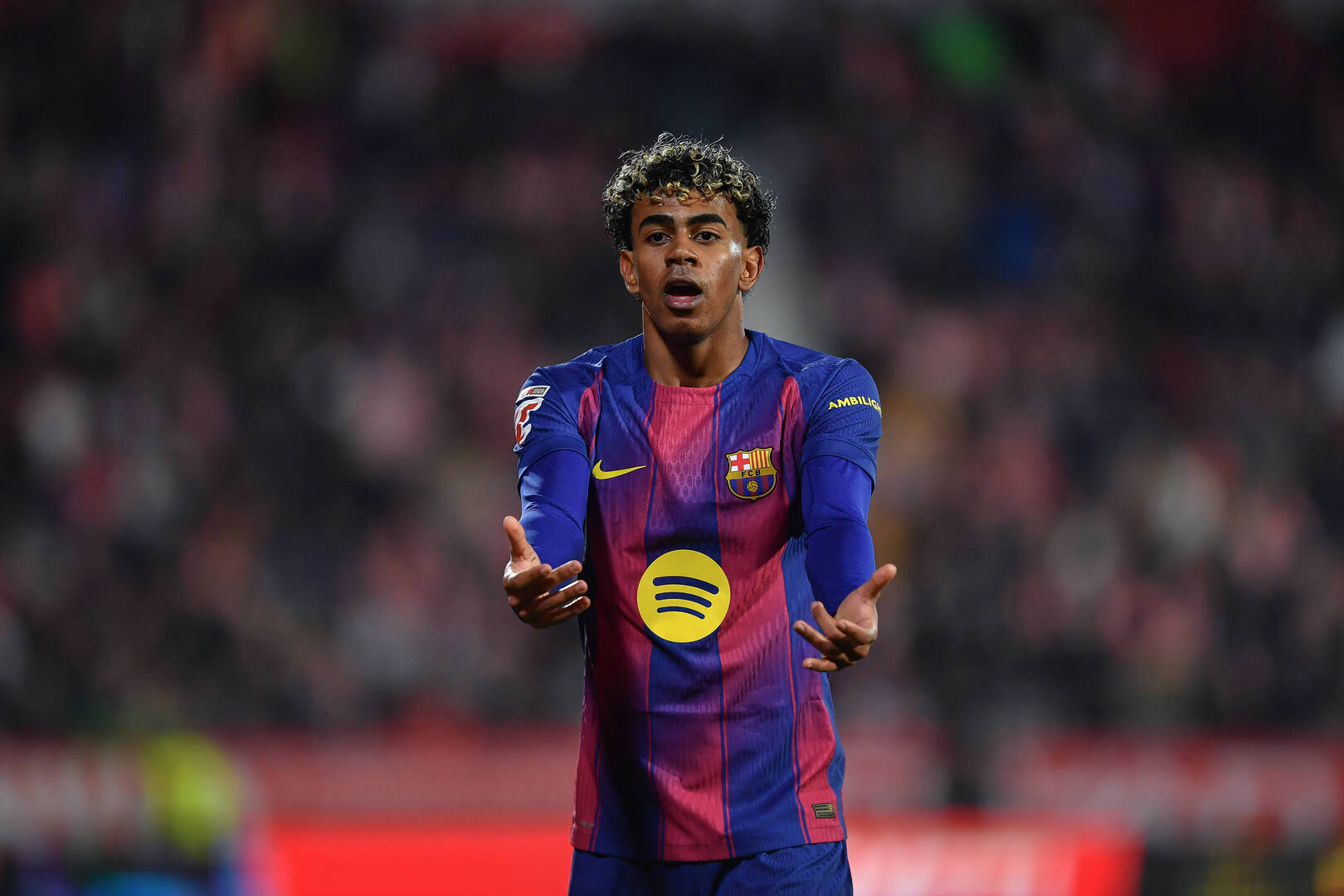 جدل تحكيمي في ديربي كتالونيا بعد إهدار ركلة جزاء لامين جمال