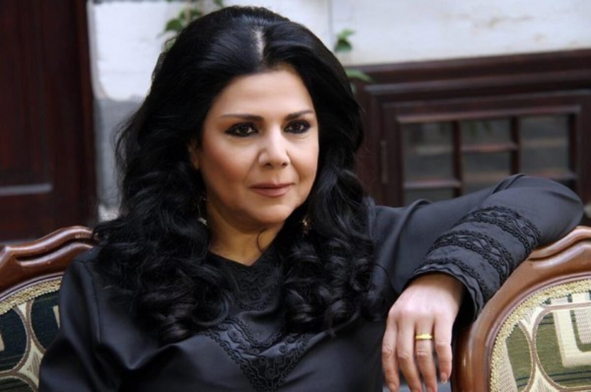 ابنة صباح الجزائري: توقفوا عن نشر الإشاعات من أجل اللايكات!.. عالم بشع وبدون ضمير