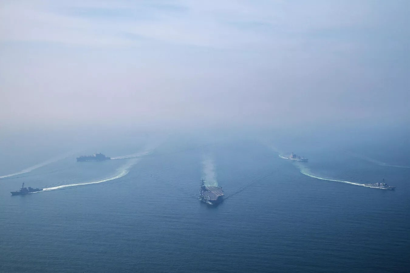 Warzone: مناورات روسيا والصين البحرية مع إيران تعقد خطط واشنطن