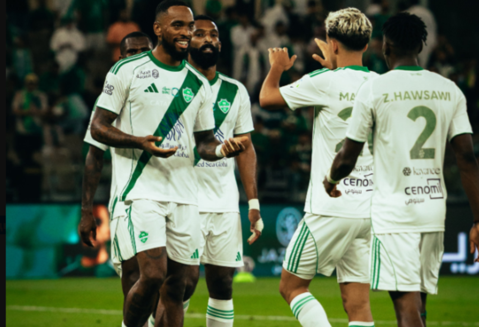"هاتريك" توني يقود الأهلي لفوز كبير على النجمة في الدوري السعودي