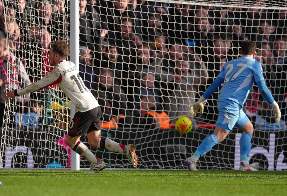 ليفربول يقتنص فوزا ثمينا أمام نوتنغهام بهدف "قاتل"