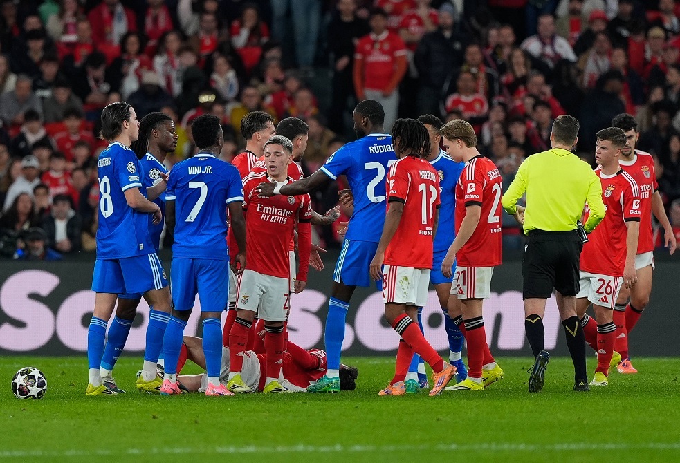 واقعة العنصرية ضد فينيسيوس.. رد فعل بنفيكا على إيقاف بريستياني من قبل "يويفا"