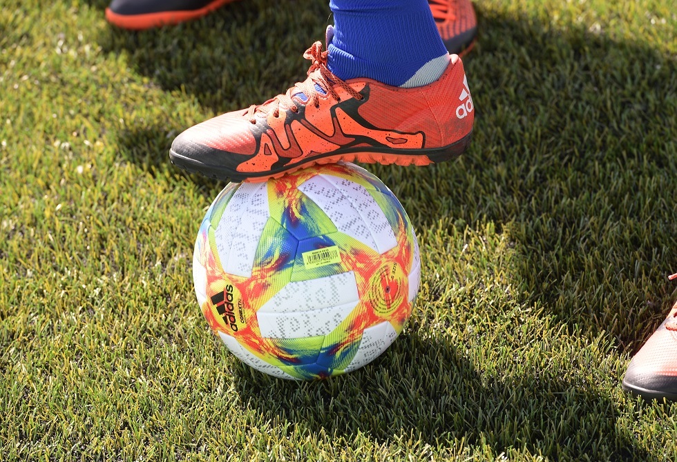 وفاة مفاجئة للاعب (25 عاما) خلال مباراة بكرة القدم