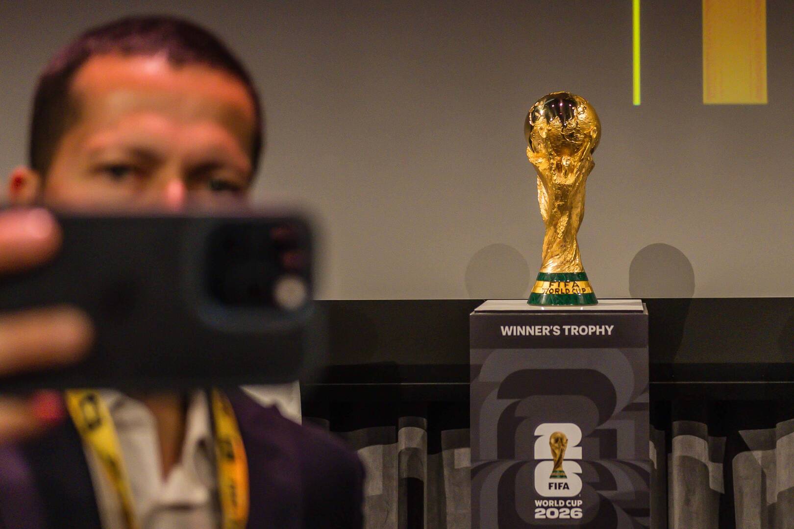 إصابات ورميات تماس تحت المجهر.. تعديلات الفيفا المقترحة قبل مونديال 2026