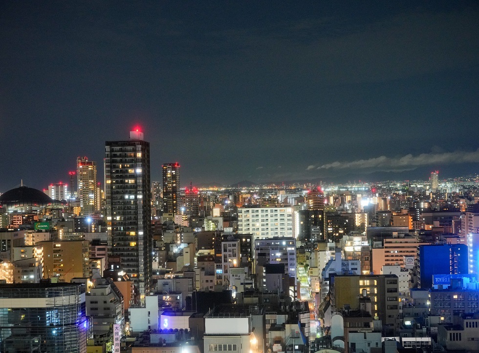 الصين توصي مواطنيها بعدم السفر إلى اليابان