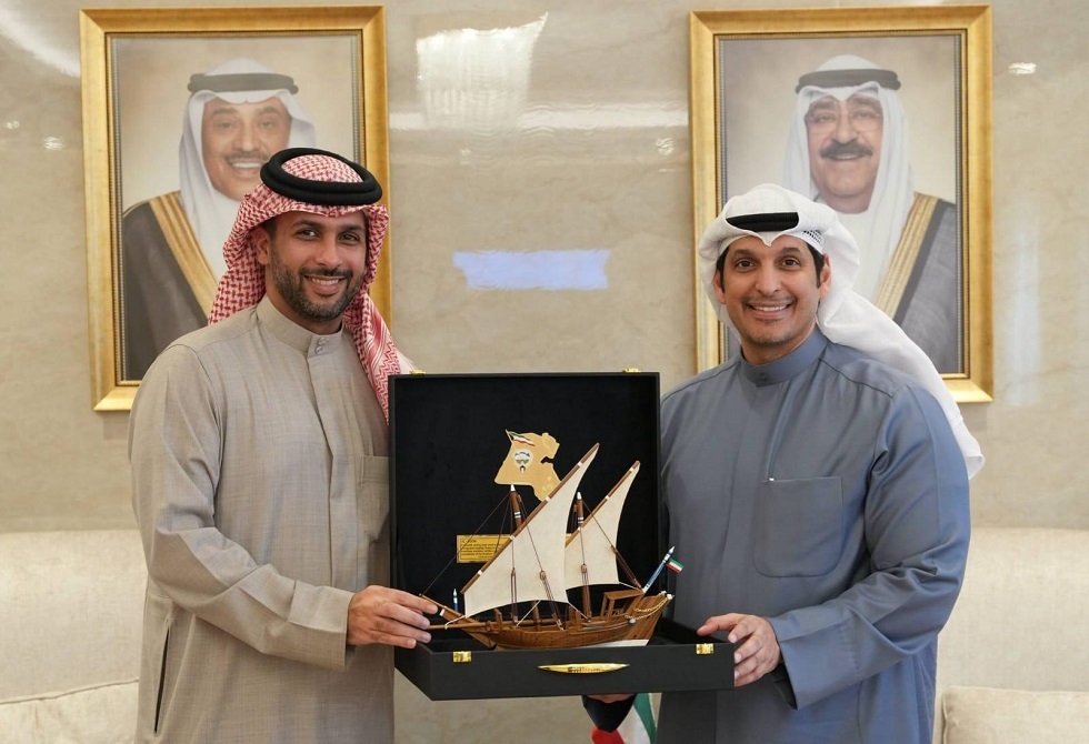 الشخصية الأعظم في تاريخ كرة القدم.. رئيس ألميريا يعلق على استثمار رونالدو في النادي