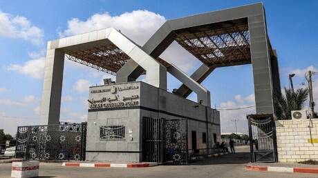 إعلام إسرائيلي: إعادة فتح معبر رفح بشكل تجريبي - عاجل 