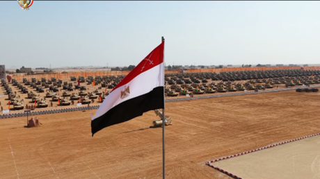 مصر.. توجيهات للجيش بالمحافظة على مستوى الاستعداد القتالي - عاجل 