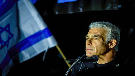 تطور خطير.. لابيد سيقدم للكنيست الإسرائيلي مشروع قانون 