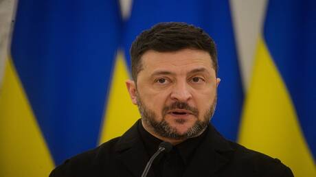 زيلينسكي يكشف عن موعد توجه فريق التفاوض إلى الإمارات