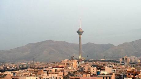 بين السماء والأرض.. ستة أيام عنيفة في إيران!