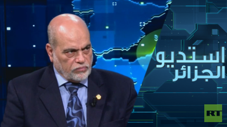 لماذا تستميت فرنسا في العودة لإفريقيا؟