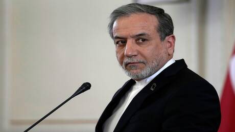 تحركات لخفض التصعيد الأمريكي ضد إيران