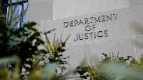 مشارك رئيسي في هجوم بنغازي عام 2012.. الليبي البكوش في قبضة الأمن الأمريكي (فيديو)