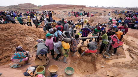 نيجيريا تطالب بريطانيا بتعويضات ضخمة عن مذبحة استعمارية