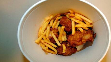 أخطر 3 أنواع من الدهون والكربوهيدرات على صحتك 