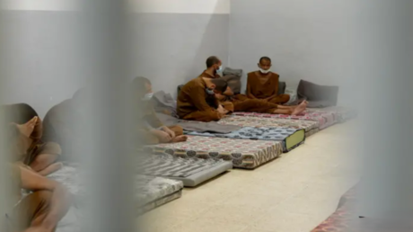 أنقرة تطارد 