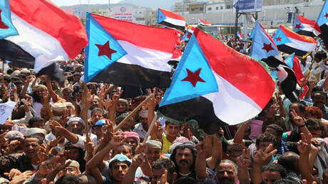 اليمن.. اقتحام قوات أمنية ساحة احتشاد في شبوة لمنع إحياء ذكرى 