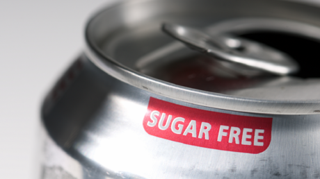تحذير صحي جديد.. المنتجات الخالية من السكر قد تهدد دماغك