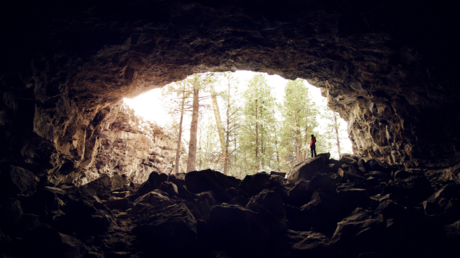 اكتشاف أثري في أوريغون الأمريكية قد يعيد كتابة تاريخ البشرية - عاجل 