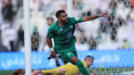 شاهد.. أهداف مباراة الأهلي والشباب