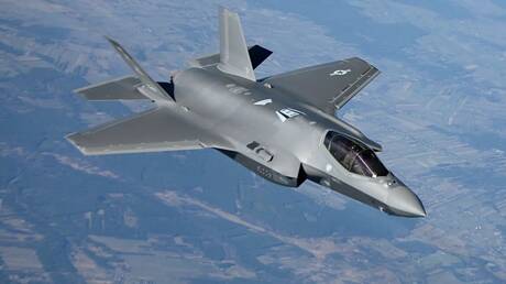 ويتاكر: عدد مقاتلات 