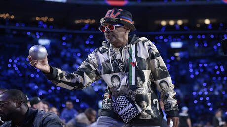 المخرج الأمريكي سبايك لي يعلن دعمه لفلسطين