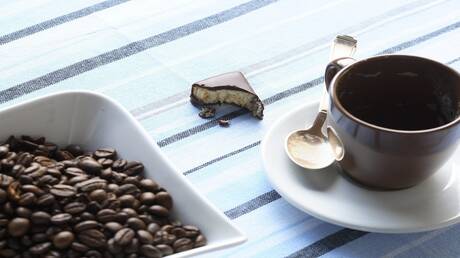 ماذا يحدث للجسم عند التوقف تماما عن شرب القهوة؟ 