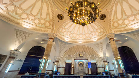 عاجل - السعودية.. قرار حكومي بشأن تصوير الأئمة والمصلين أثناء الصلوات في رمضان 