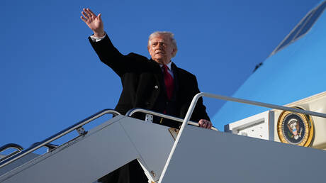 المواجهة الأمريكية - الإسرائيلية مع إيران