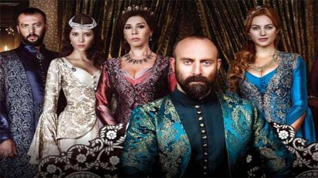 الشرطة التركية تعتقل نجوما في "حريم السلطان " و"دومان" بعملية لمكافحة المخدرات 