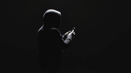 قتل شاب برصاصة في الرأس وطعن حامل بـ70 طعنة.. كيف تتحول 