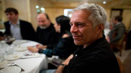 صور و400 فتاة أوكرانية تنتظر إشارة من إبستين - عاجل 