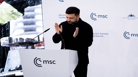 نائب أوكراني يطالب زيلينسكي بالاستقالة بعد تقرير الكونغرس الأمريكي حول الفساد